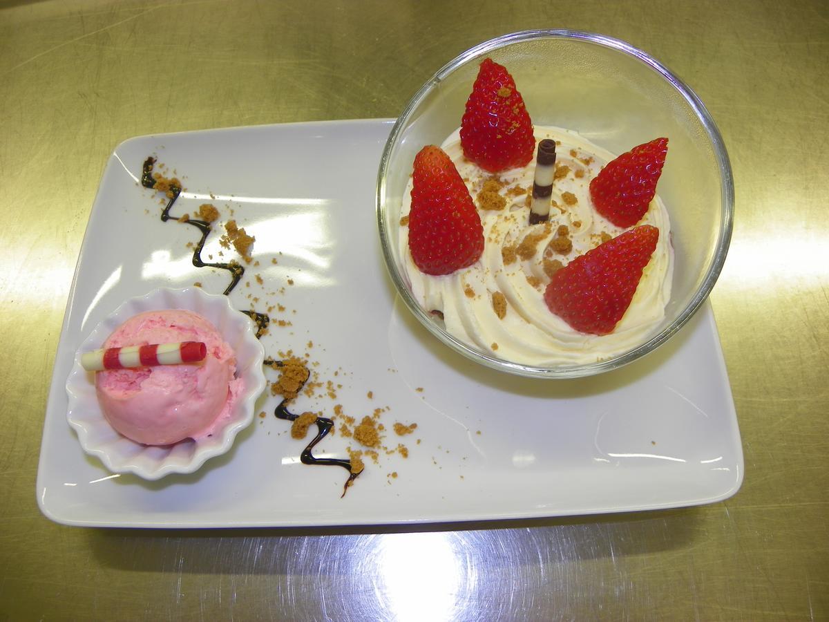 Logis- Restaurant L'epicurial Hotel 3*