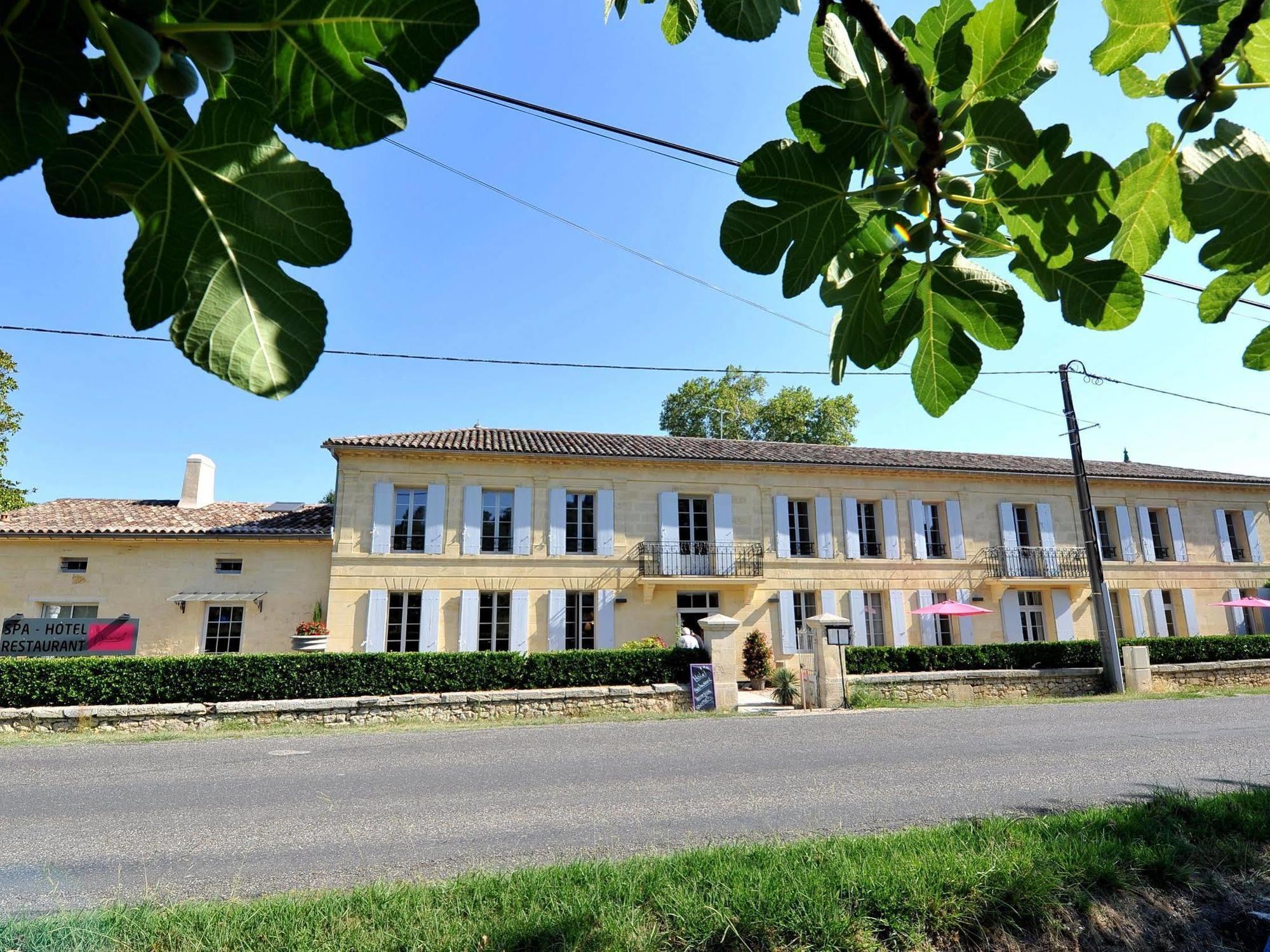 Logis- Restaurant L'epicurial 3* Saint-Pey-de-Castets