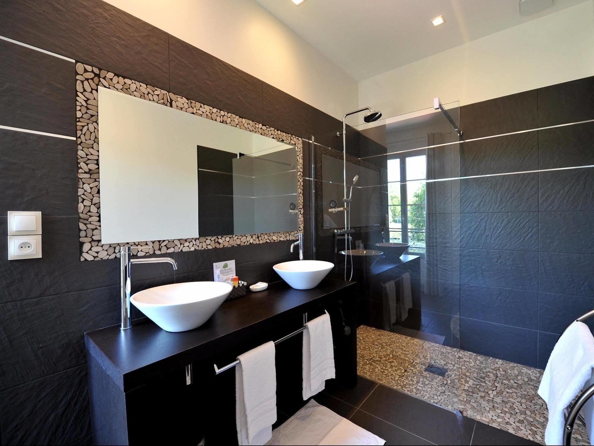 Hotel Logis- Restaurant L'epicurial 3*