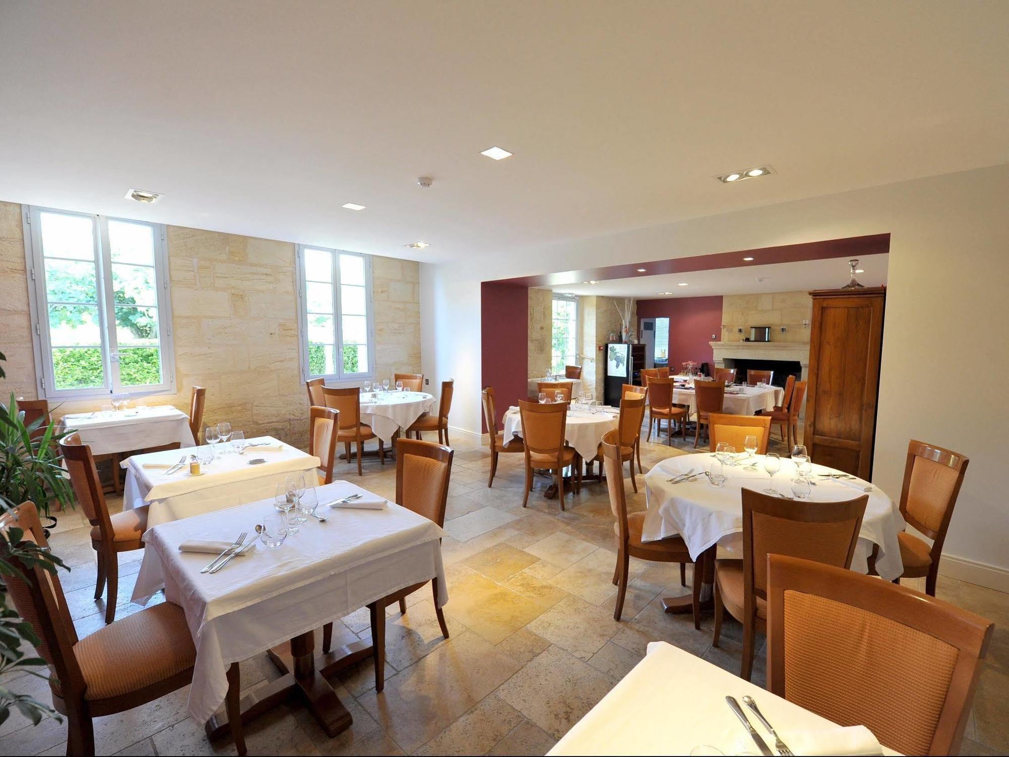 Logis- Restaurant L'epicurial 3* Saint-Pey-de-Castets